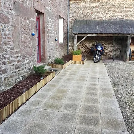 Xalexe Chambres D'hotes Couesmes-vauce